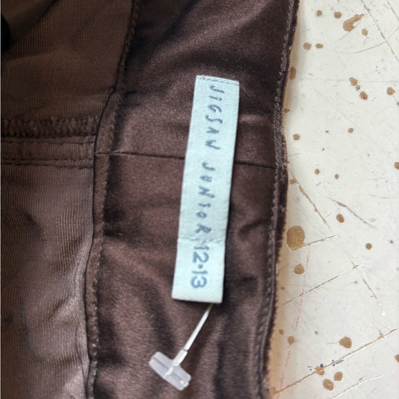 Brown velour mini skirt - Picture 4 of 6